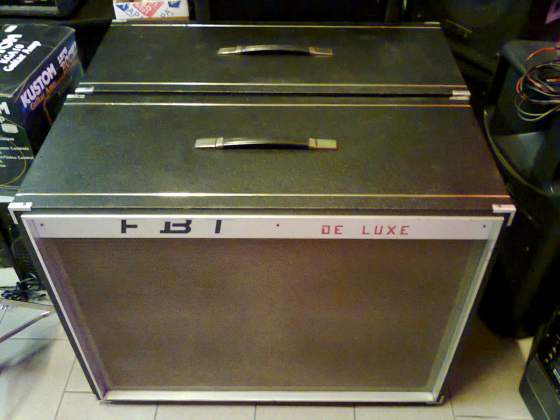 ho trovato un cabinet FBT De Luxe (con 2 coni da 1...