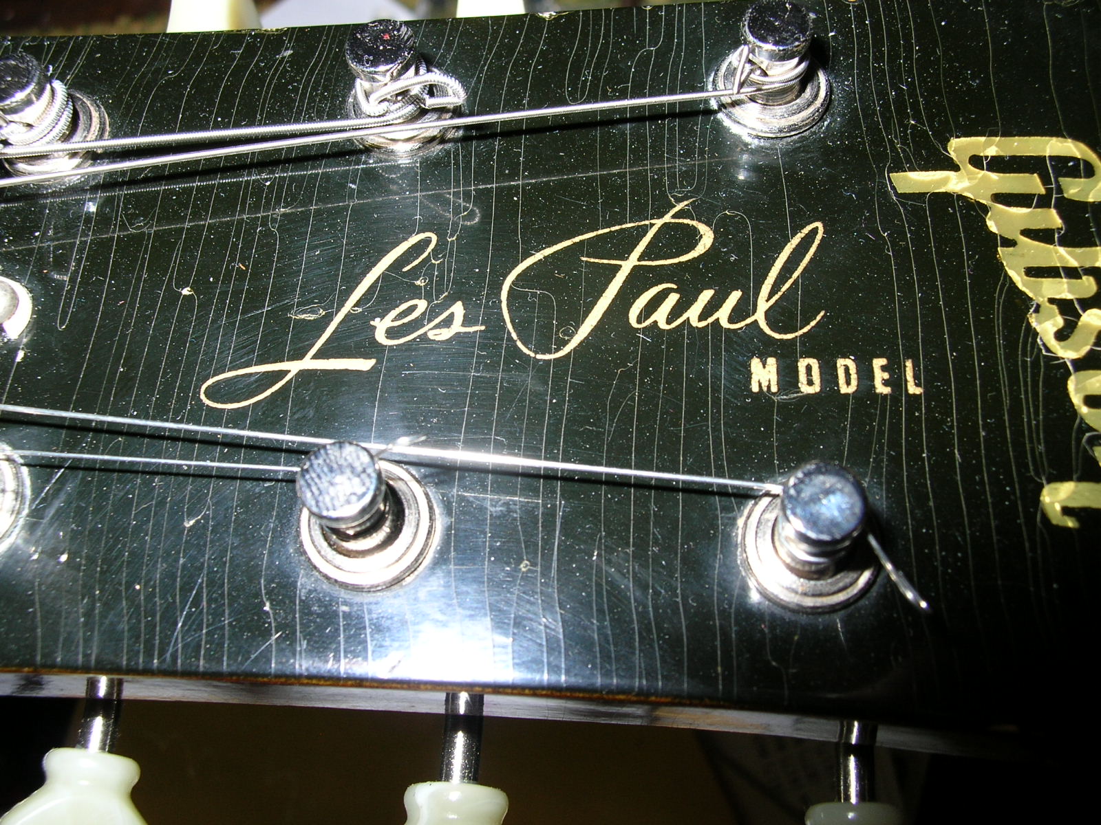 Gibson Les Paul e le varianti del logo "Silkscreen"