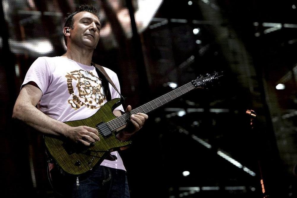 La chitarra solista di Corrado Rustici con Zucchero 