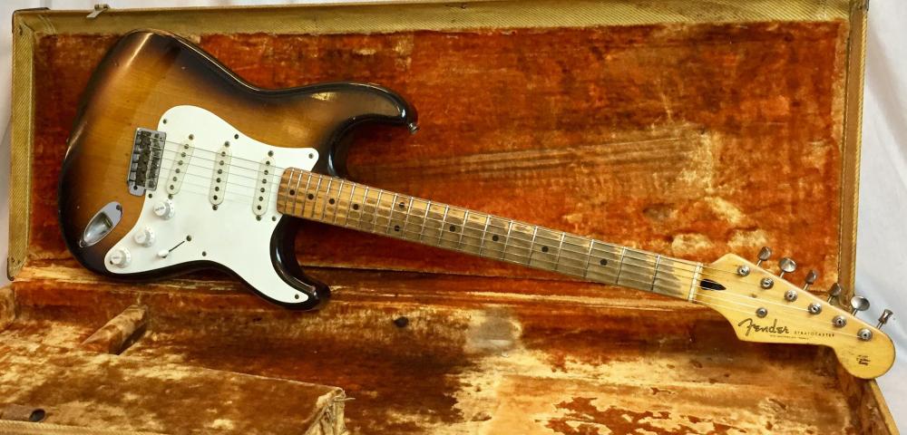 Leo Fender: nasceva 110 anni fa l'uomo che ha cambiato la musica 