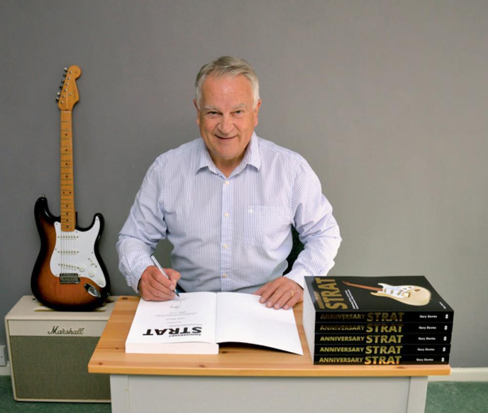 Anniversary Strat: 40 anni di Fender commemorative da leggere