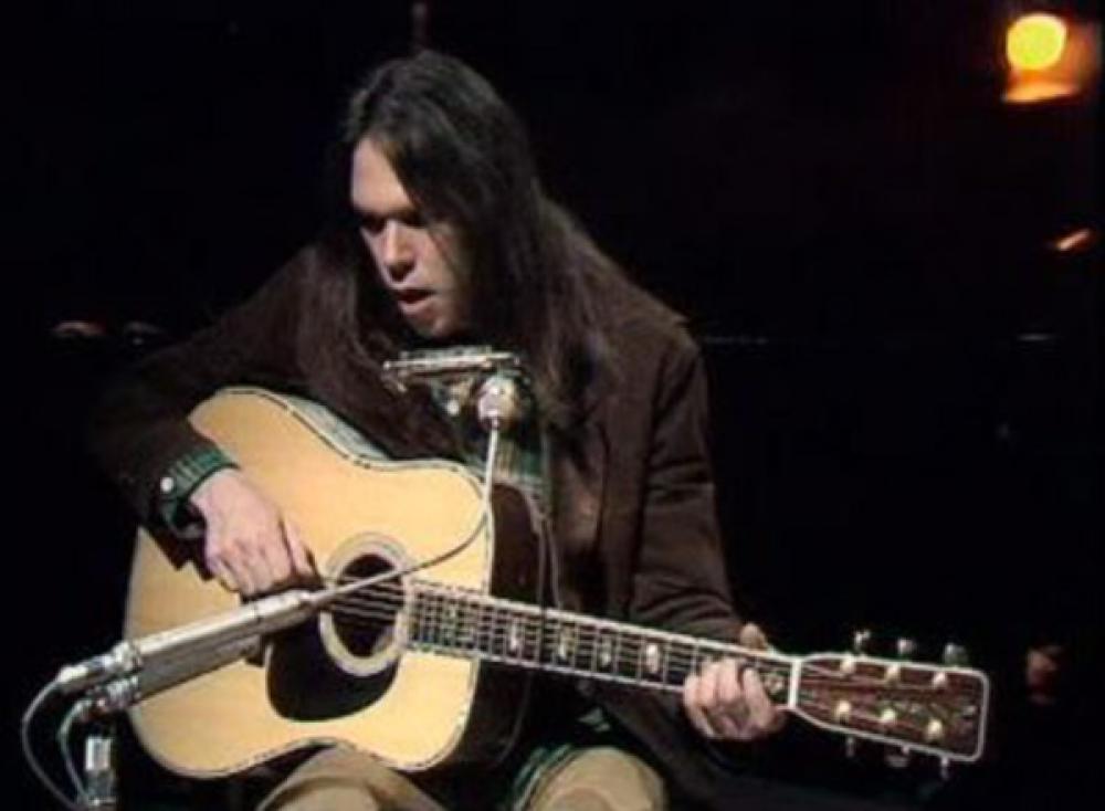 Le chitarre acustiche di Neil Young