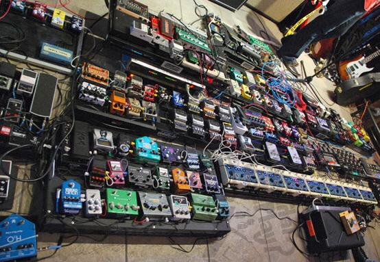 The Pedalboard Junction