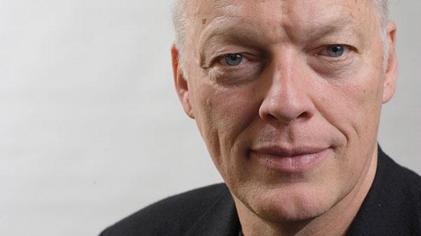 Quando ha un nuovo disco, anche Gilmour scomoda i Beatles